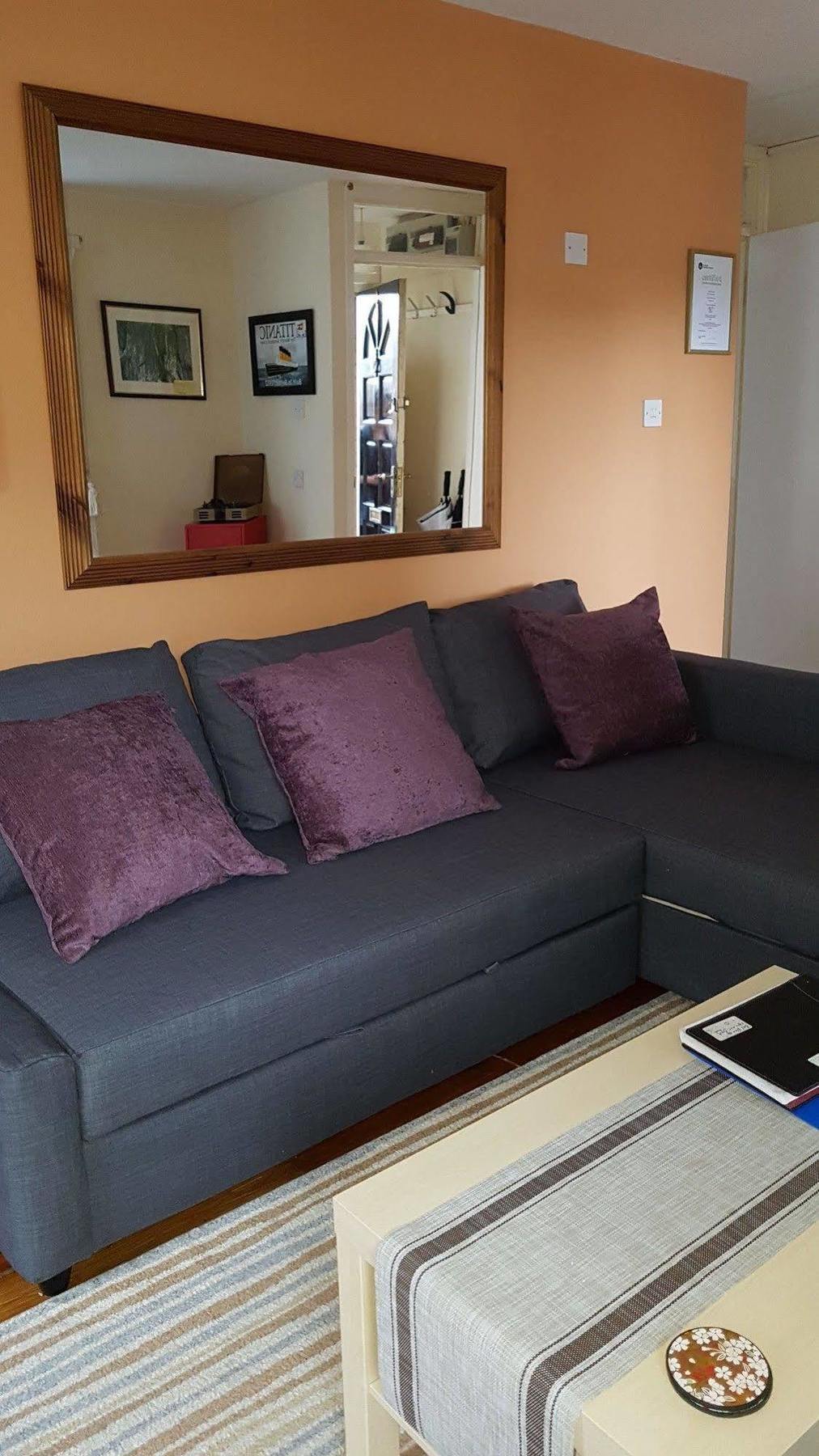 Perfect Central City Location - Parking - 3 Beds - 2 Bedrooms Belfast Kültér fotó